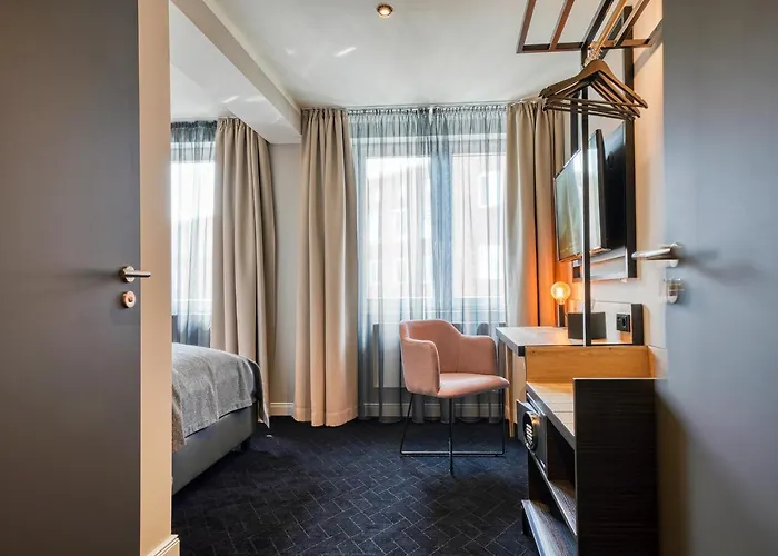 Nyce Thier Galerie Dortmund